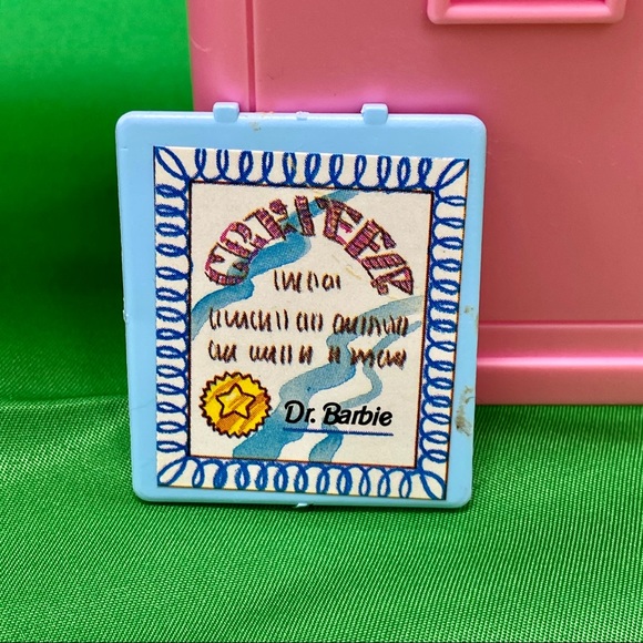 ‘94 Barbie Baby Care Center So Much to Do play set - Picture 5 of 16